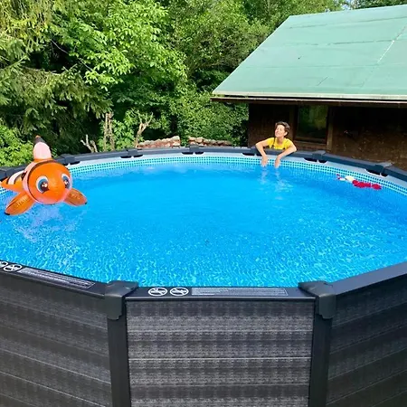 Adventure With Pool And Big Garden Apartman *