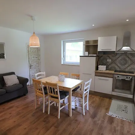 Adventure With Pool And Big Garden Apartman *