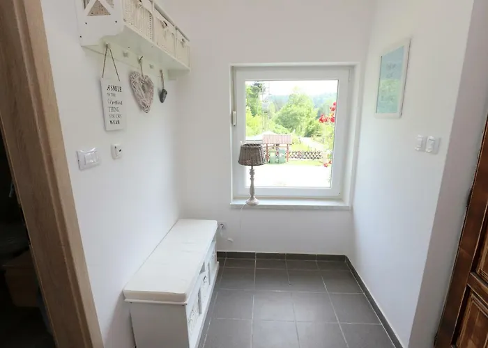 Adventure With Pool And Big Garden Apartma *